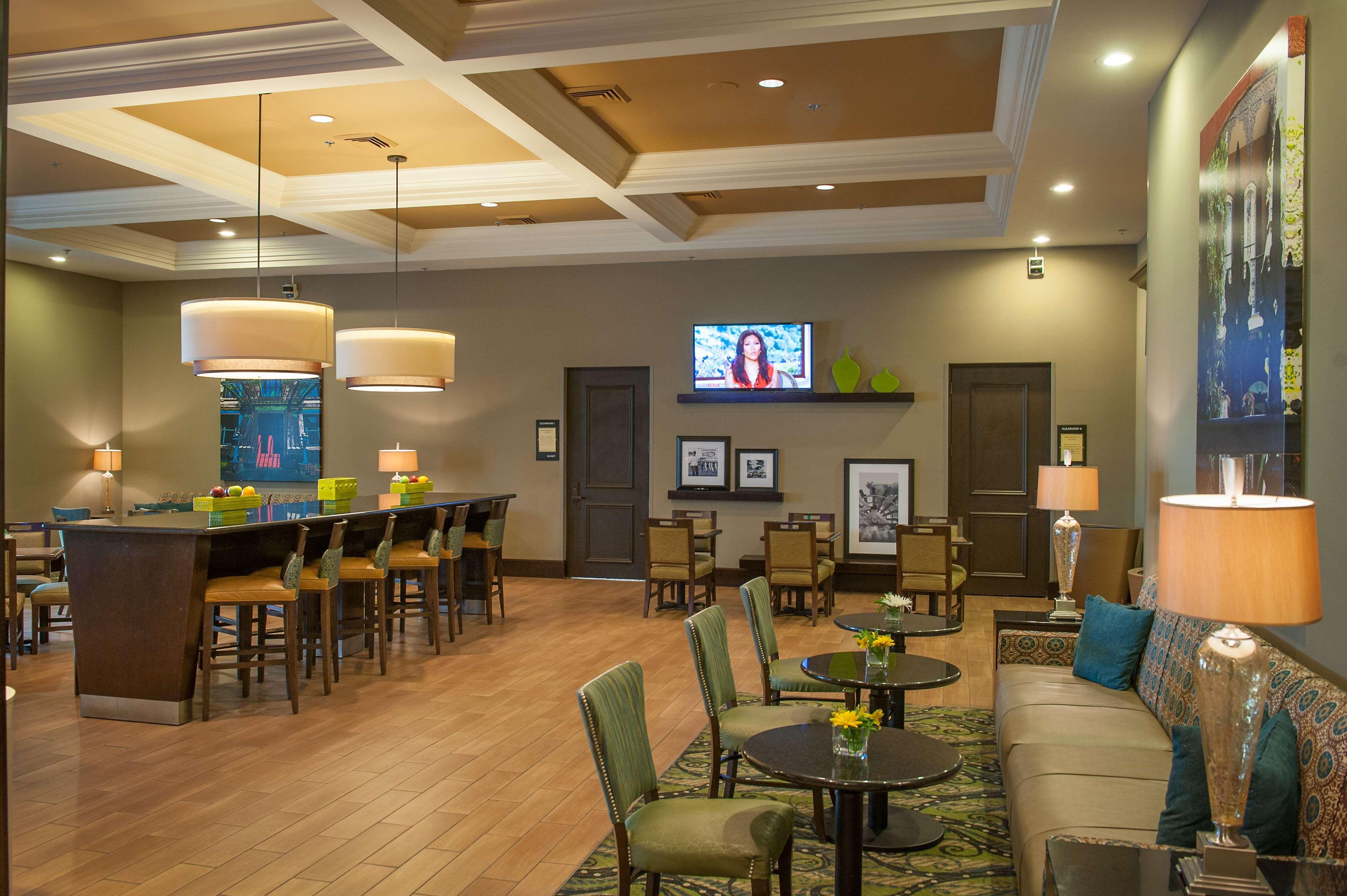 Hampton Inn & Suites New Orleans/Elmwood Harahan Екстериор снимка